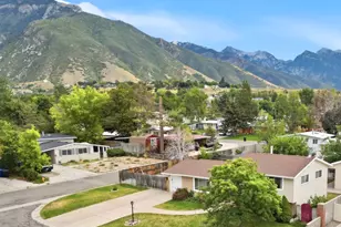 3070 E 7145 S, Cottonwood Heights, UT 84121 - Photo 33