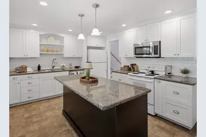 3070 E 7145 S, Cottonwood Heights, UT 84121 - Photo 9