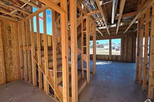 1452 S 150 W, Tremonton, UT 84337 - Photo 5