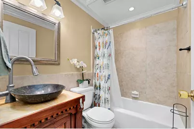 6482 S 2520 E, Cottonwood Heights, UT 84121 - Photo 19