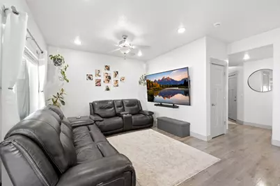 2370 W Howard St, West Haven, UT 84401 - Photo 7