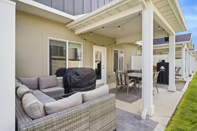 2370 W Howard St, West Haven, UT 84401 - Photo 27