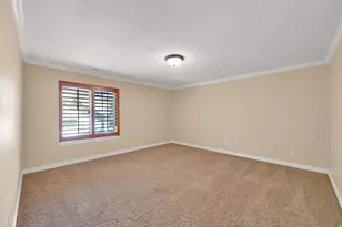1440 E Tuscan Oak Way, Sandy, UT 84092 - Photo 15