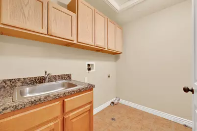 1440 E Tuscan Oak Way, Sandy, UT 84092 - Photo 19