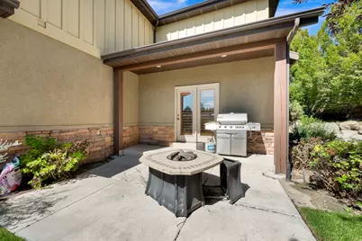1440 E Tuscan Oak Way, Sandy, UT 84092 - Photo 3