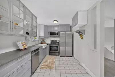 7684 S 2250 W, West Jordan, UT 84084 - Photo 11