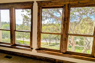 8 S Mountain Wood Ln, Sandy, UT 84092 - Photo 15