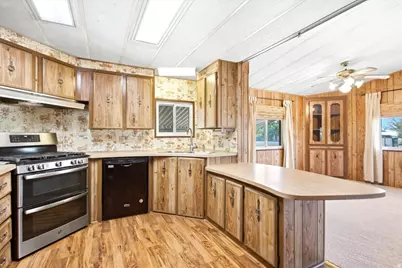 3800 S 1900 W #261, Roy, UT 84067 - Photo 11