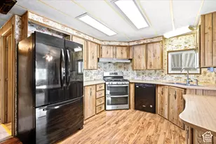 3800 S 1900 W, Roy, UT 84067 - Photo 11