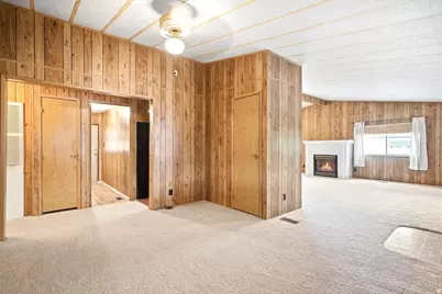 3800 S 1900 W #261, Roy, UT 84067 - Photo 5
