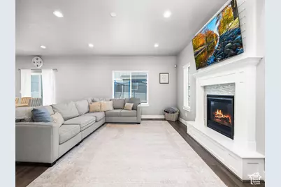 5089 E Tahoe Way, Eagle Mountain, UT 84005 - Photo 5