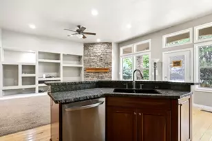 2378 Hansen Dr, Syracuse, UT 84075 - Photo 17