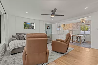 4766 S 200 W, Washington Terrace, UT 84405 - Photo 11