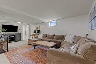 4766 S 200 W, Washington Terrace, UT 84405 - Photo 27