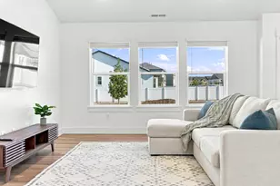 724 W 500 N, Smithfield, UT 84335 - Photo 13