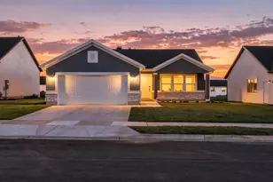 724 W 500 N, Smithfield, UT 84335 - Photo 1
