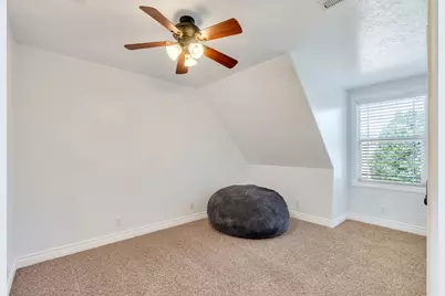 1092 N Coyote Run, Saratoga Springs, UT 84045 - Photo 21