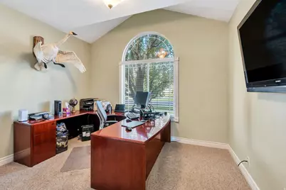 1092 N Coyote Run, Saratoga Springs, UT 84045 - Photo 13