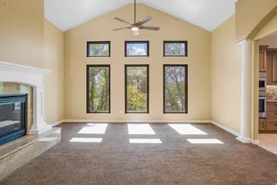 201 N Shadow Point Dr, Saint George, UT 84770 - Photo 9