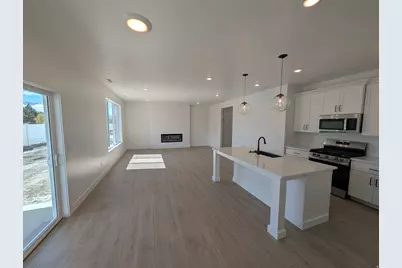 1612 W Rivergate Dr, Logan, UT 84321 - Photo 7