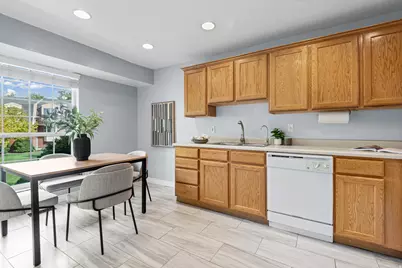 668 E Williamsburg Cir, Sandy, UT 84070 - Photo 11