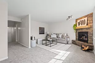 668 E Williamsburg Circle, Sandy, UT 84070 - Photo 9