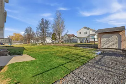 1932 N 810 W, Clinton, UT 84015 - Photo 25