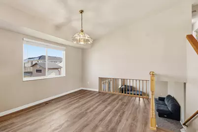 1932 N 810 W, Clinton, UT 84015 - Photo 5