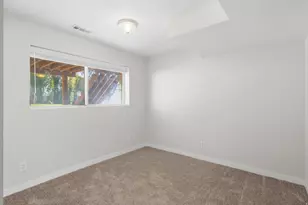 618 E 315 S, Layton, UT 84041 - Photo 23