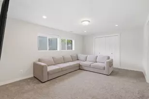 618 E 315 S, Layton, UT 84041 - Photo 21
