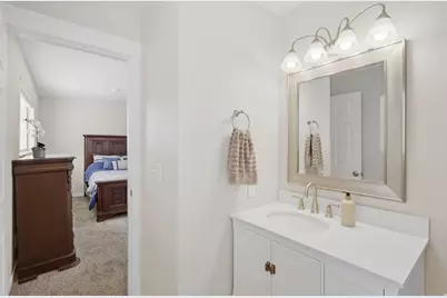 618 E 315 S, Layton, UT 84041 - Photo 11