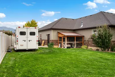 873 N 2550 W, Layton, UT 84041 - Photo 47