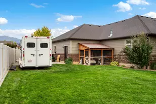 873 N 2550 W, Layton, UT 84041 - Photo 47