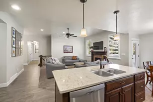 873 N 2550 W, Layton, UT 84041 - Photo 9