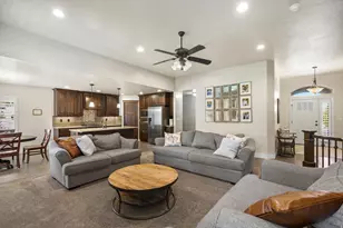 873 N 2550 W, Layton, UT 84041 - Photo 3