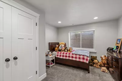 873 N 2550 W, Layton, UT 84041 - Photo 29