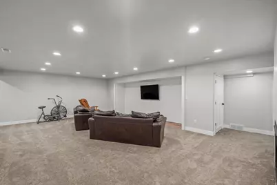 873 N 2550 W, Layton, UT 84041 - Photo 27