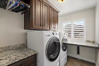 873 N 2550 W, Layton, UT 84041 - Photo 21