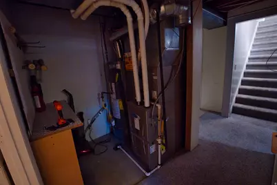 9080 S 570 E, Sandy, UT 84070 - Photo 29