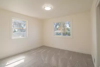 2488 N 350 W, Sunset, UT 84015 - Photo 7