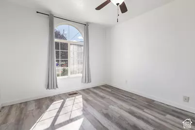 1215 E 900 N, Tooele, UT 84074 - Photo 11