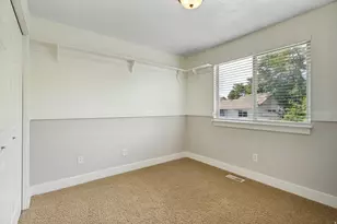1137 E Holmes Creek Ln, Layton, UT 84041 - Photo 13