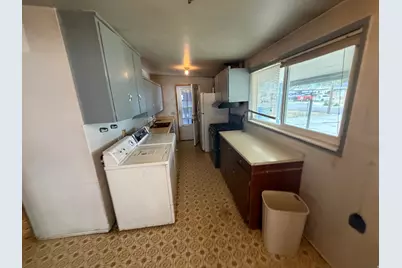 2861 S 2955 W, West Valley, UT 84119 - Photo 5