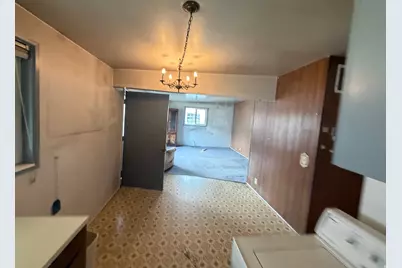 2861 S 2955 W, West Valley, UT 84119 - Photo 7