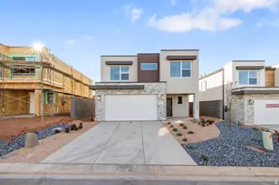 1966 S Queens Gdn Dr, Washington, UT 84780 - Photo 1