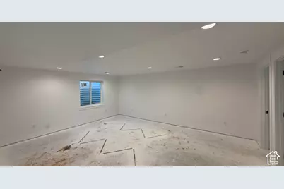 356 W Hawk Cir, Garden City, UT 84028 - Photo 15