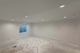356 W Hawk Circle, Garden City, UT 84028 - Photo 15