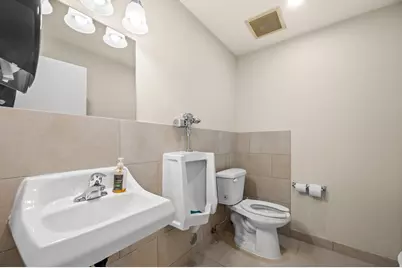 333 N 300 W, Salt Lake City, UT 84103 - Photo 21