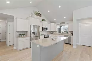 5414 W Copper Gulch Ln, Herriman, UT 84096 - Photo 7