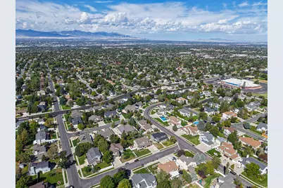 10146 S 2415 E, Sandy, UT 84092 - Photo 61